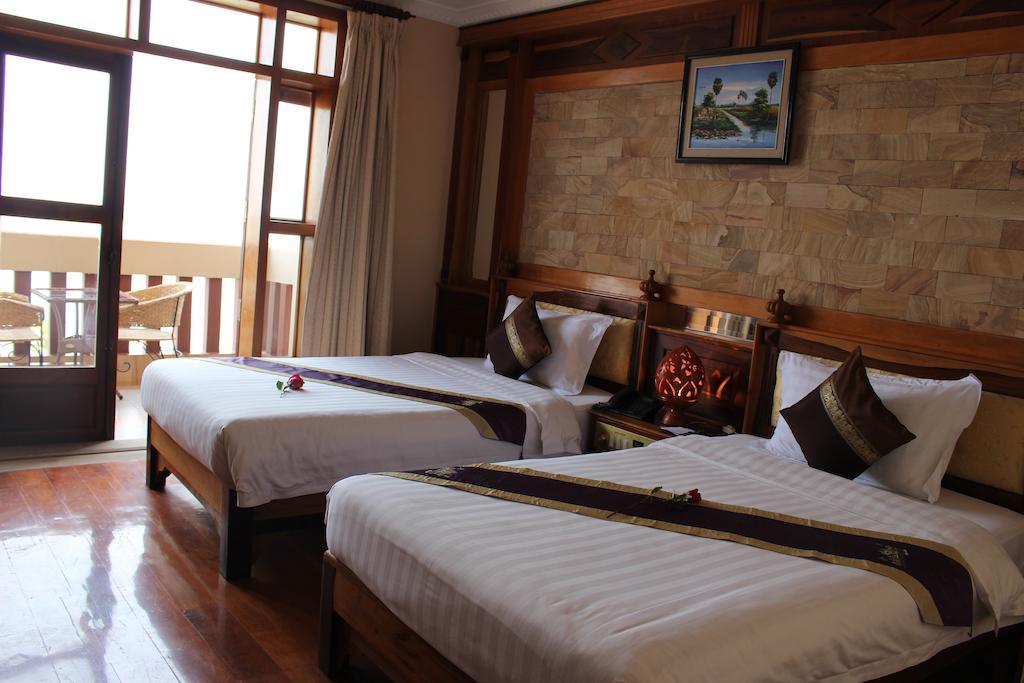 Blue River Hotel Phnompen Kültér fotó