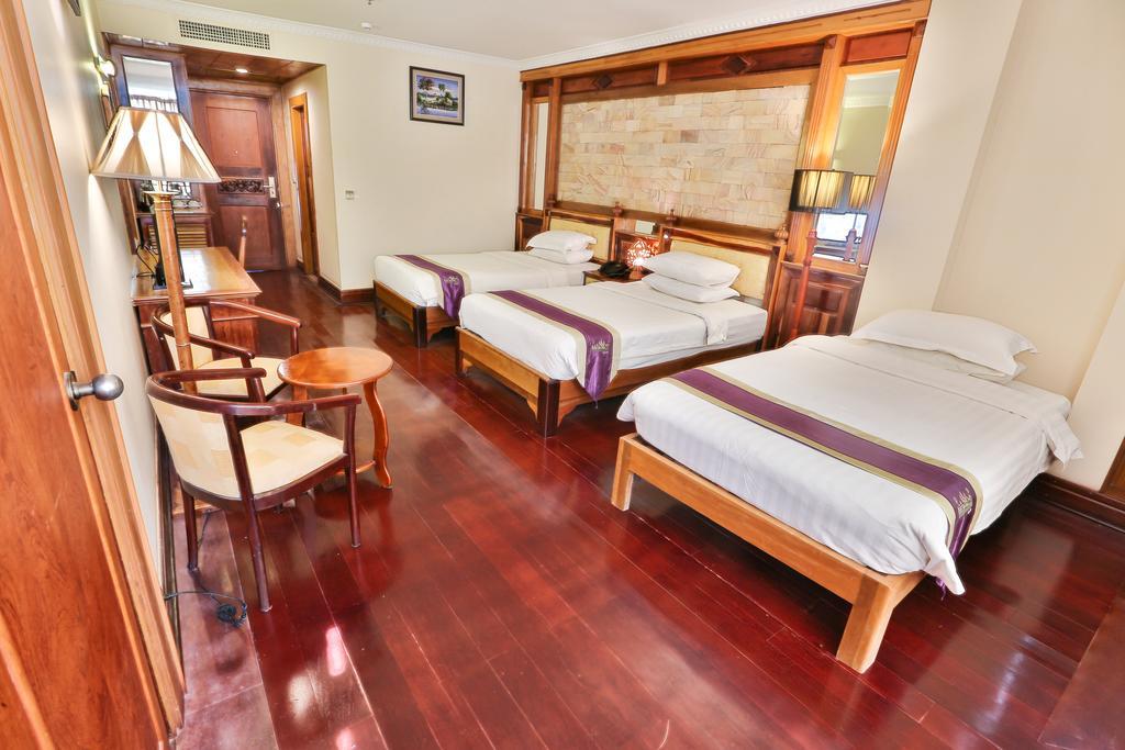 Blue River Hotel Phnompen Kültér fotó