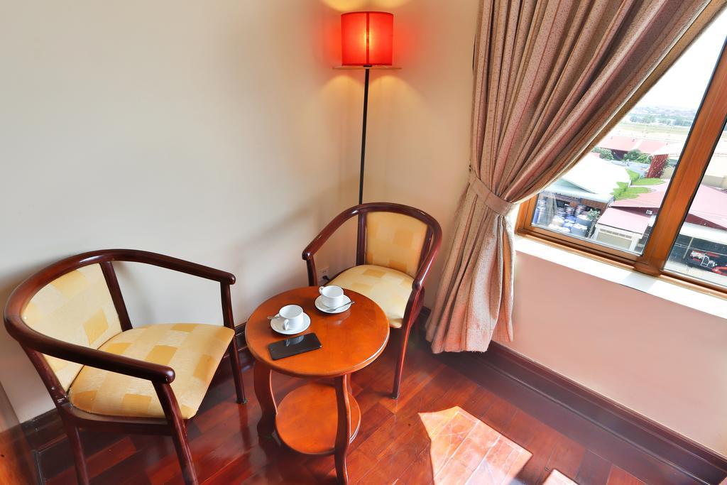 Blue River Hotel Phnompen Kültér fotó