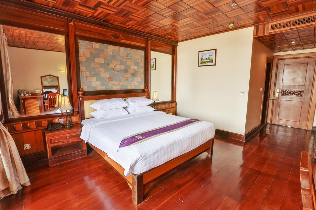 Blue River Hotel Phnompen Kültér fotó