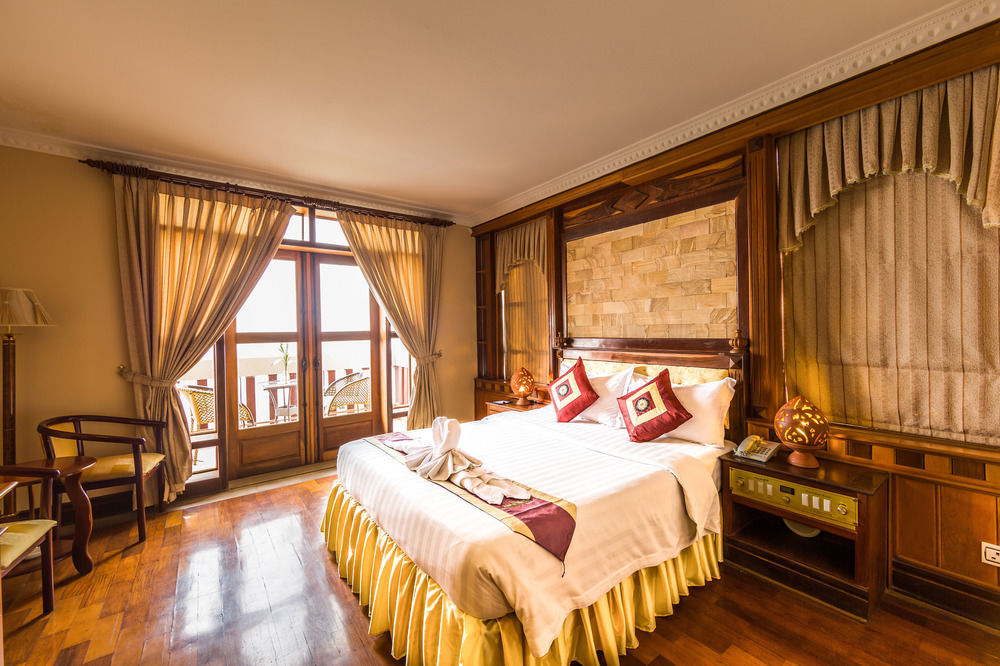 Blue River Hotel Phnompen Kültér fotó