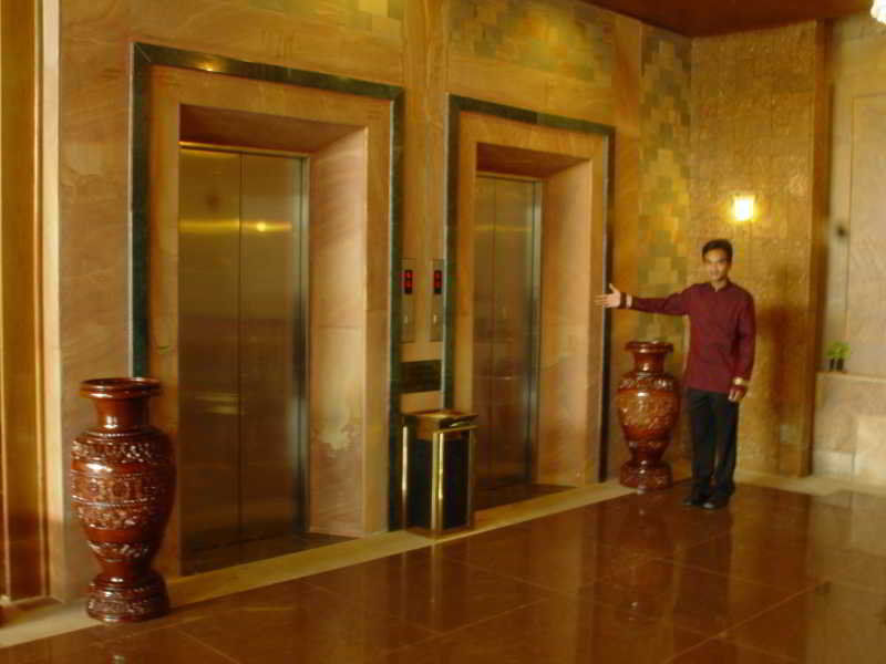 Blue River Hotel Phnompen Kültér fotó